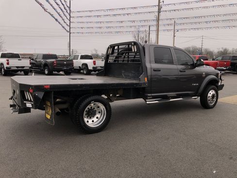 Used 2021 RAM 4500 Tradesman w/ Chrome Appearance Group image 6