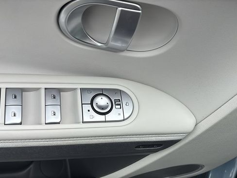 Used 2024 Hyundai Ioniq 5 Limited AWD/4WD image 14