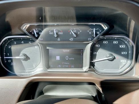 Used 2022 GMC Sierra 1500 SLT w/ SLT Premium Plus Package image 38