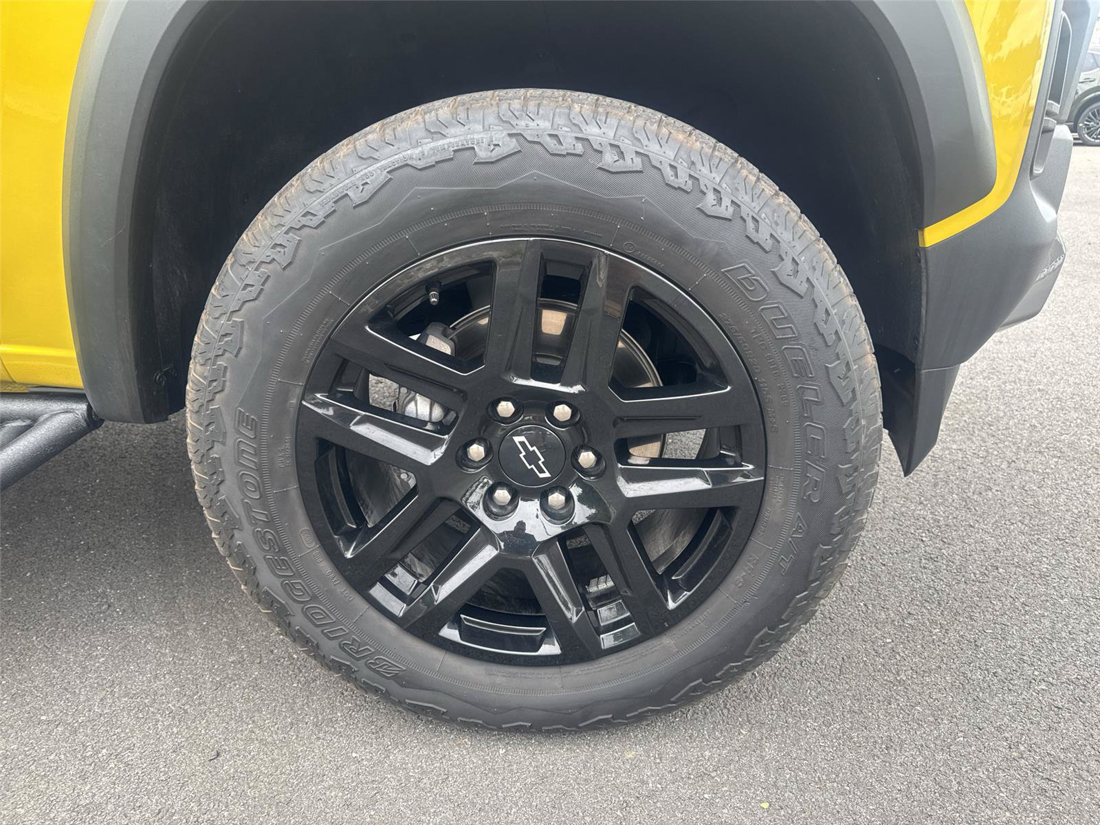 Used 2023 Chevrolet Colorado Trail Boss w/ Technology Package AWD/4WD image 33