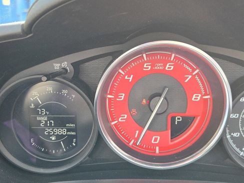 Used 2020 FIAT 124 Spider Abarth w/ Convenience Group image 16