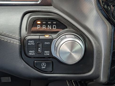 Used 2023 RAM 1500 Limited w/ Body Color Bumper Group AWD/4WD image 16