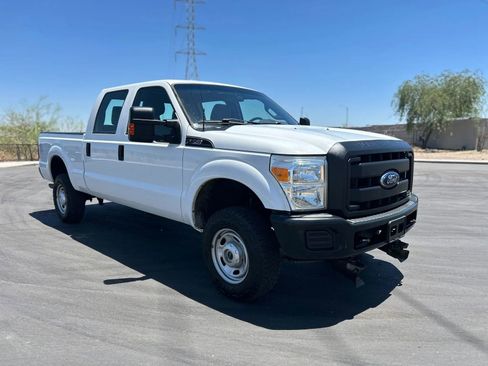 Used 2015 Ford F350 XL AWD/4WD image 3