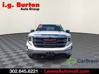 Certified 2023 GMC Sierra 1500 SLT w/ SLT Premium Package