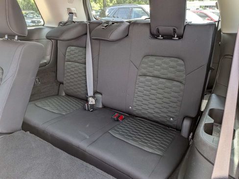 Used 2022 Nissan Pathfinder SV w/ SV Black Package FWD image 13