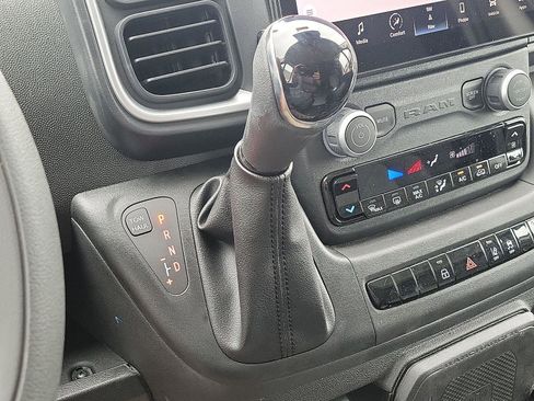 New 2024 RAM ProMaster 2500 w/ Quick Order Package 22H SLT+ image 10