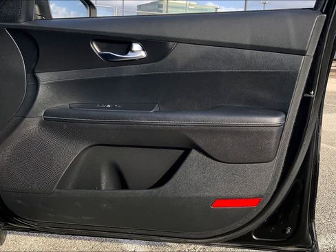 Used 2021 Kia Forte GT-Line image 22