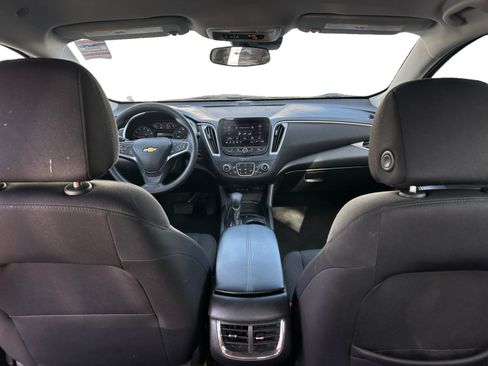 Used 2023 Chevrolet Malibu LT FWD image 10