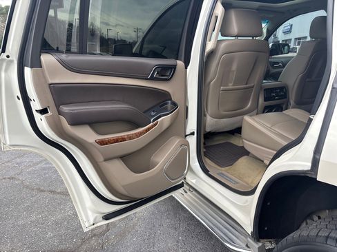 Used 2015 Chevrolet Tahoe LTZ image 30