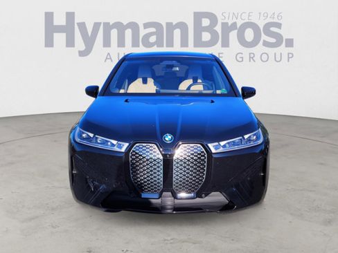 Used 2023 BMW iX M60 w/ Executive Package image 8