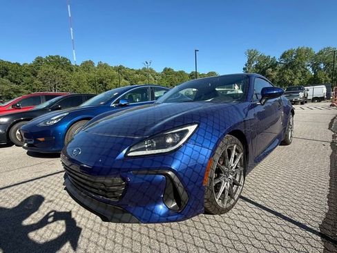 Used 2023 Subaru BRZ Limited RWD image 1