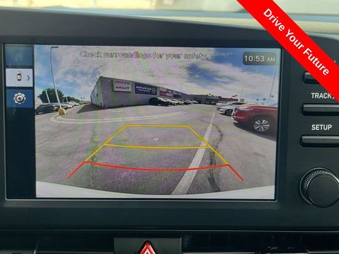 Used 2025 Hyundai Elantra Sport FWD image 10