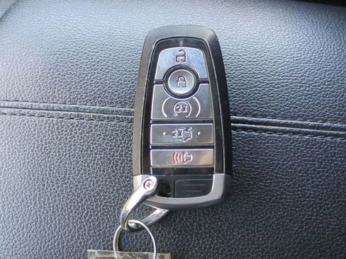 Certified 2019 Ford Mustang GT Premium image 27