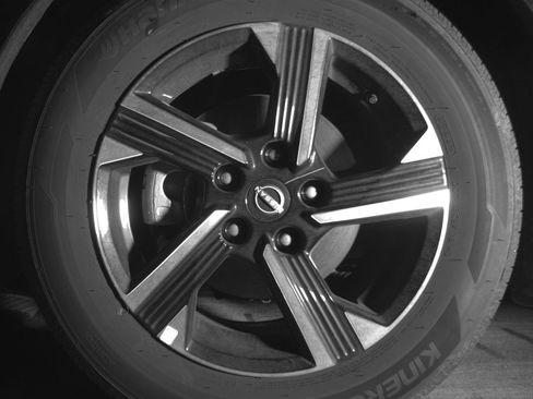 Used 2025 Nissan Sentra SV FWD image 12