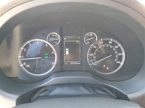 Used 2022 Lexus GX 460 Premium image 26