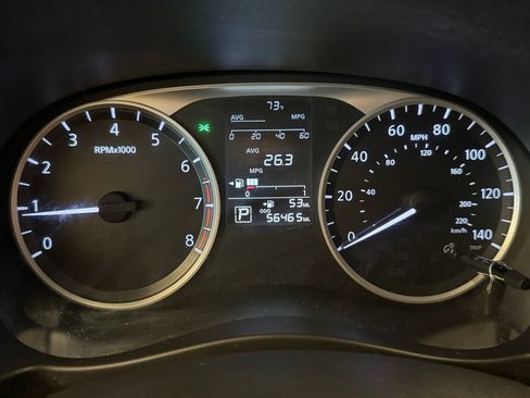 Used 2019 Nissan Kicks S FWD image 10