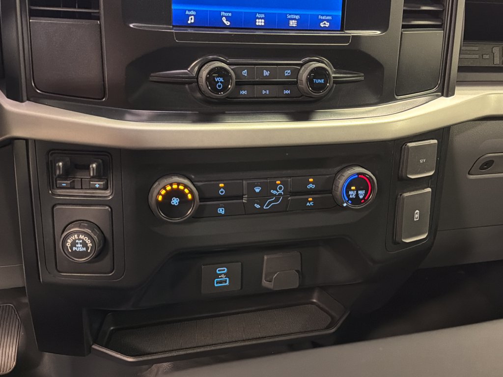 Used 2022 Ford F150 XL w/ Equipment Group 101A High RWD image 38