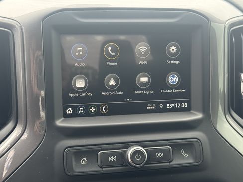 Used 2019 Chevrolet Silverado 1500 Custom Trail Boss w/ Custom Convenience Package AWD/4WD image 18