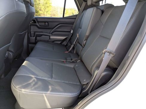 Used 2025 Toyota 4Runner TRD Off-Road Premium image 16