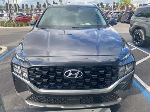 Used 2023 Hyundai Santa Fe SE image 13