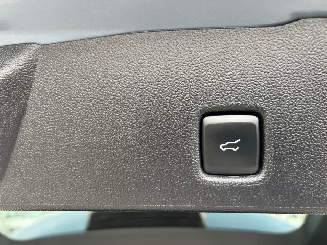 Used 2024 Ford Escape Active w/ Tech Pack #1 AWD/4WD image 24