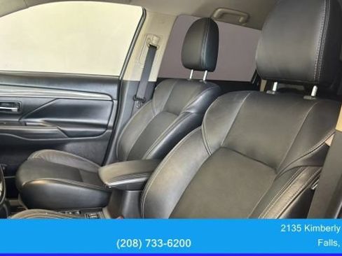 Used 2020 Mitsubishi Outlander SEL AWD/4WD image 24