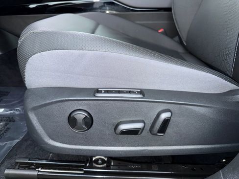 Used 2024 Volkswagen ID.4 Pro S image 10