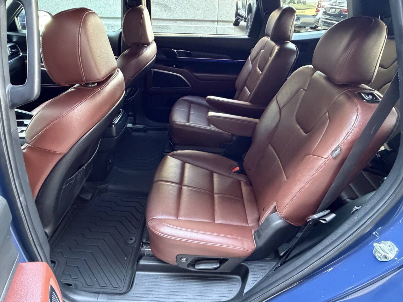 Used 2024 Kia Telluride SX AWD/4WD image 19