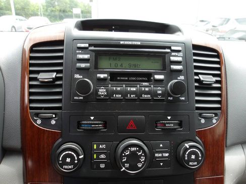 Used 2006 Kia Sedona EX FWD image 13
