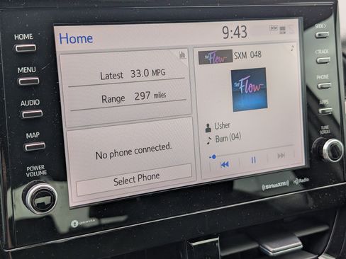 Used 2024 Toyota Camry XSE FWD image 11