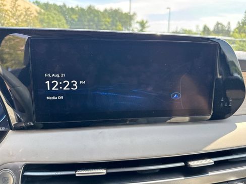 Used 2024 Hyundai Palisade Limited FWD image 20
