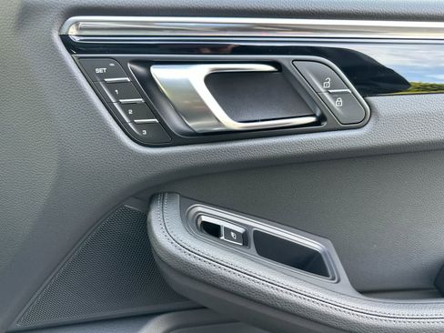 New 2026 Porsche Macan S AWD/4WD image 19
