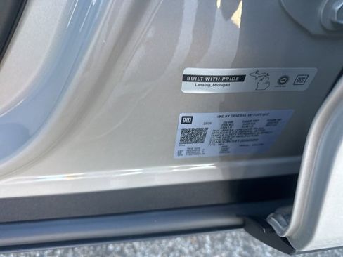 New 2026 Chevrolet Traverse Z71 image 38