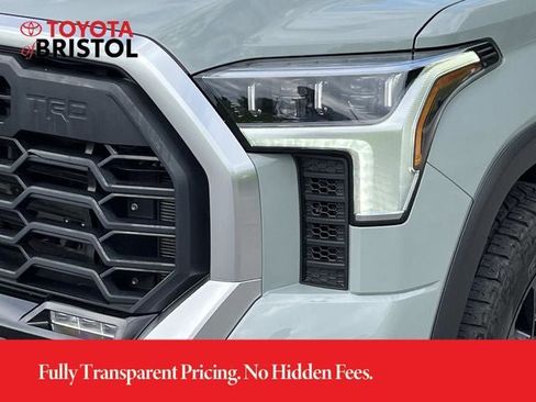 Used 2023 Toyota Tundra Limited w/ TRD Off-Road Package AWD/4WD image 10