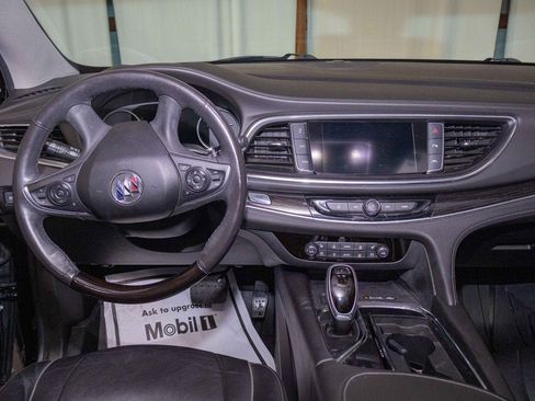 Used 2020 Buick Enclave Avenir w/ Avenir Technology Package image 18