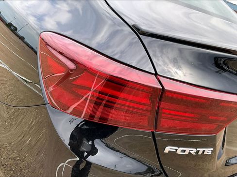 Certified 2024 Kia Forte GT-Line w/ GT-Line Premium Package FWD image 31