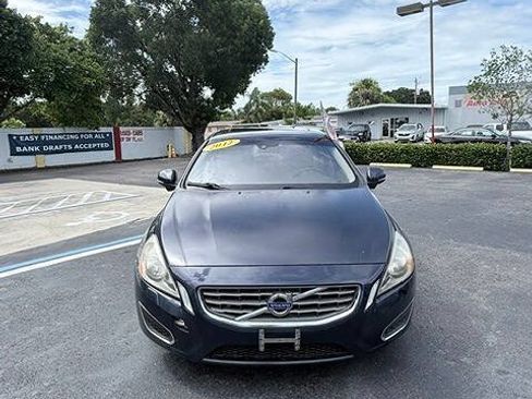 Used 2012 Volvo S60 T5 FWD image 9