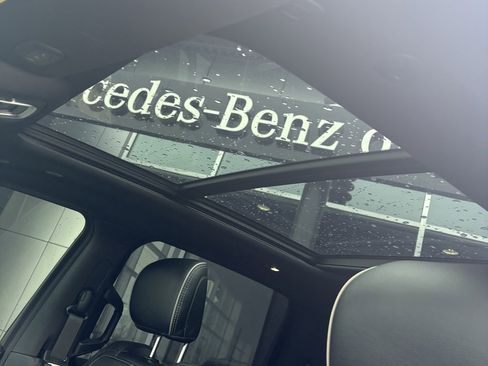 Used 2021 RAM 1500 Limited w/ Night Edition image 23