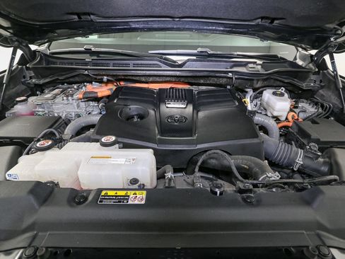 Used 2024 Toyota Tundra TRD Pro AWD/4WD image 13