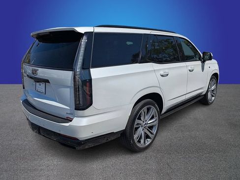 Certified 2025 Cadillac Escalade Sport w/ Touring Package AWD/4WD image 5