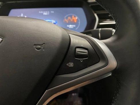 Used 2016 Tesla Model S 70D AWD/4WD image 34