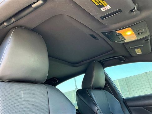Used 2016 Lexus IS 200t RWD image 14