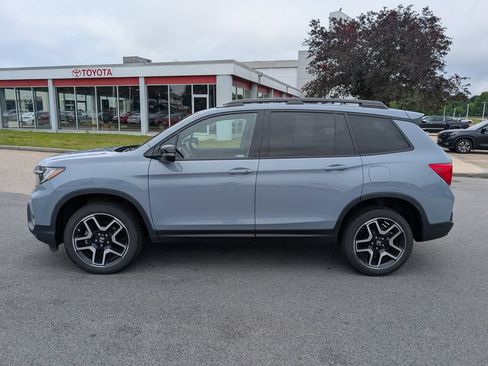 Used 2022 Honda Passport Elite image 2