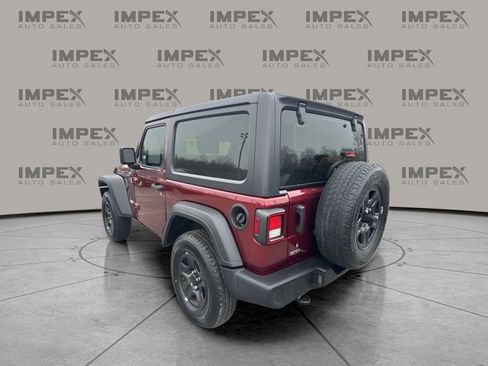 Used 2021 Jeep Wrangler Sport image 3