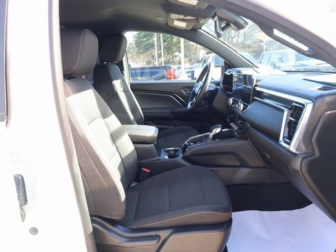 Used 2024 GMC Canyon Elevation w/ Convenience Package image 35