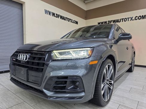 Used 2020 Audi SQ5 Prestige w/ Prestige Package AWD/4WD image 2
