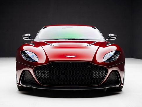 Used 2023 Aston Martin DBS Coupe RWD image 7
