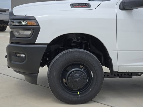 New 2026 RAM 3500 Tradesman AWD/4WD image 5
