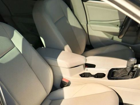 Used 2019 Volkswagen Jetta S image 40