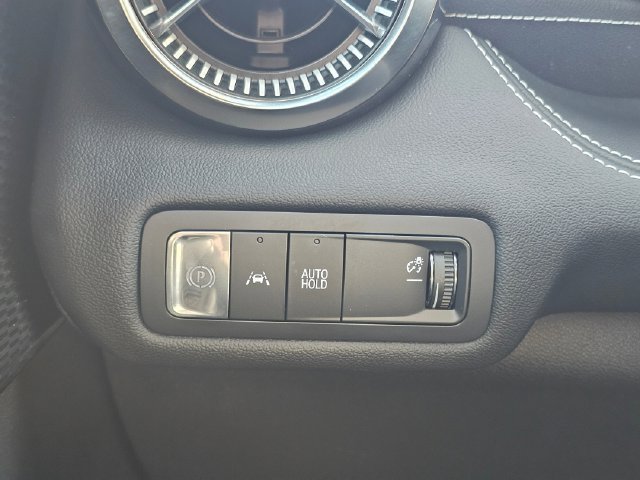 Used 2024 Chevrolet Blazer EV LT AWD/4WD image 31